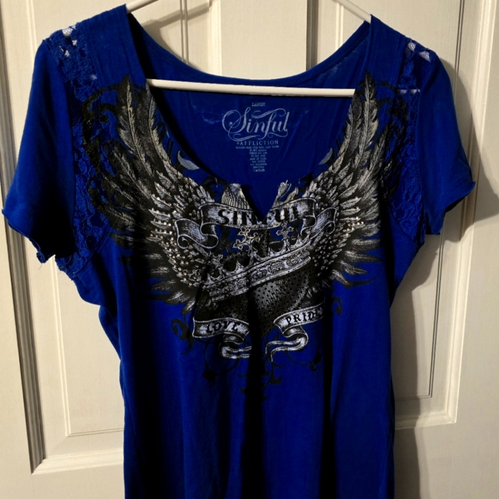 Women's Shirt